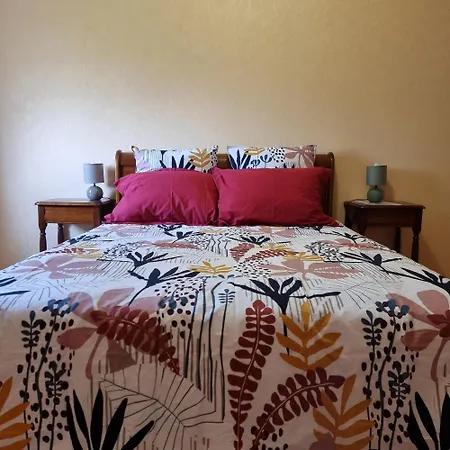 Couette-café Osy Normandy Russy