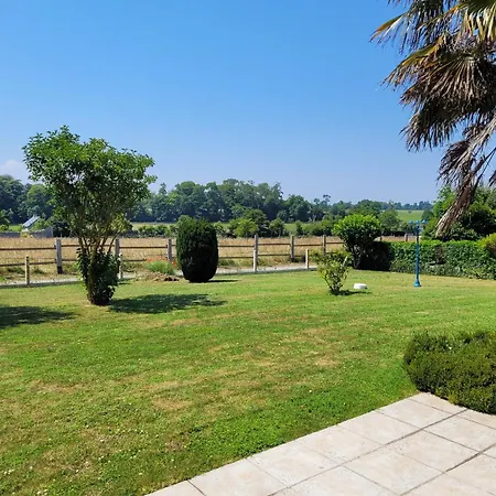 Osy Normandy 3* Russy